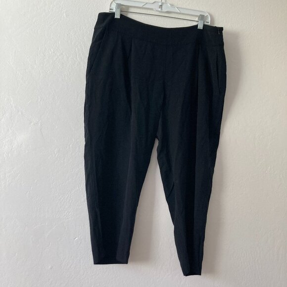 Eileen Fisher Black Crepe Cropped Pants Flat Front Office Minimalist Large - Picture 1 of 11